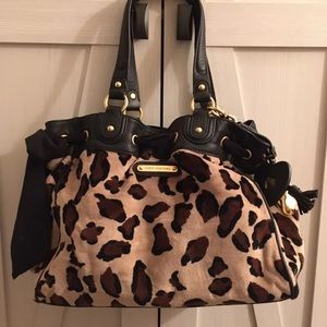 ❌❌SOLD❌❌ NWT JUICY COUTURE CHEETAH PRINT PURSE
